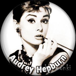 Audrey Hepburn - Vintage Movie Star Badge/Magnet