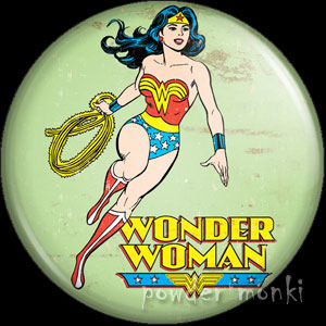 Wonder Woman - Retro Comic Badge/Magnet - Click Image to Close