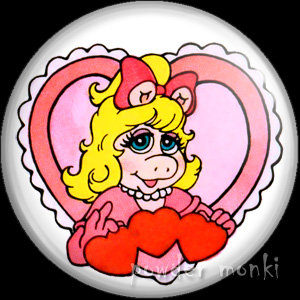 Miss Piggy - Retro Muppets Valentine Badge/Magnet