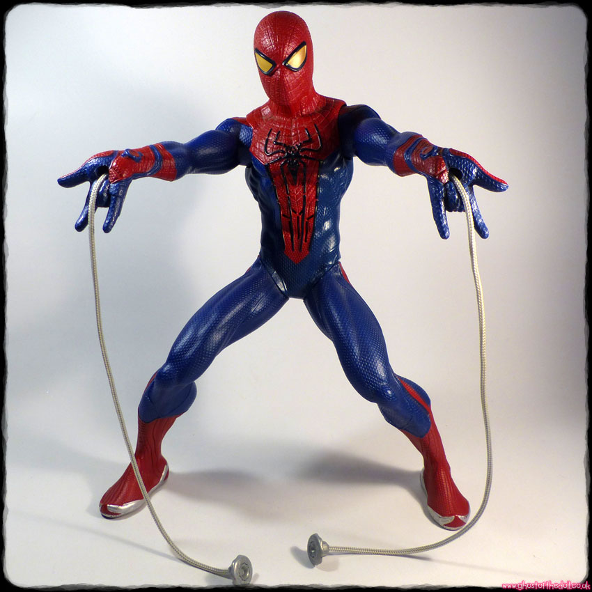Marvel SPIDER-MAN Motorised WEB-SHOOTING Large 14" Figure SOUNDS (Hasbro 2012)