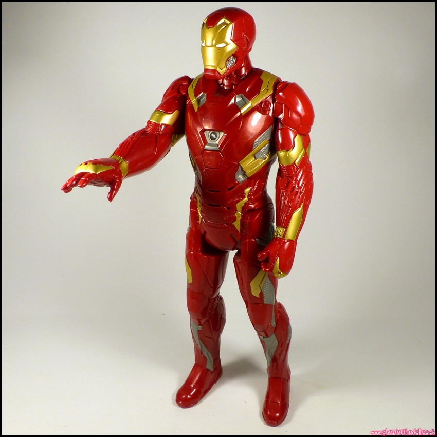 Marvel IRON MAN Talking Lights 12" Figure TITAN HERO Avengers (Hasbro 2015)