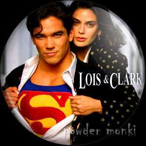 Lois & Clarke - Superman - Retro Cult TV Badge/Magnet - Click Image to Close
