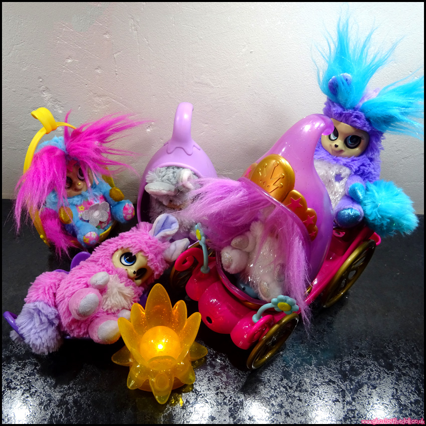 BUSH BABY WORLD Plush x5 SHIMMIES Pod ROYAL CARRAIGE Bundle (2017/2018)